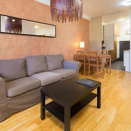 Elen'S Apartments Prague - Free Garage Parking