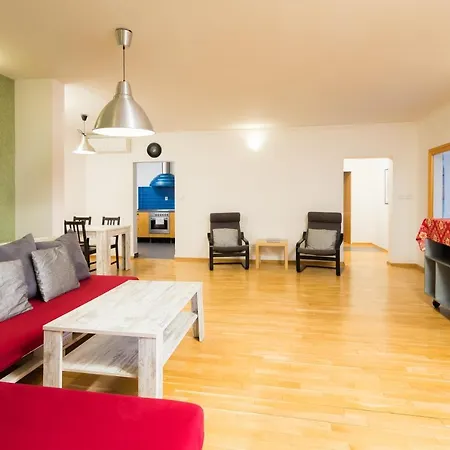 Elen'S Apartments Prague - Free Garage Parking Apartment *