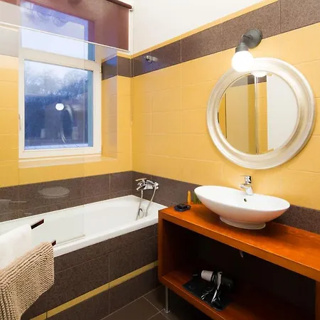Elen'S Apartments Prague - Free Garage Parking Apartment Prag