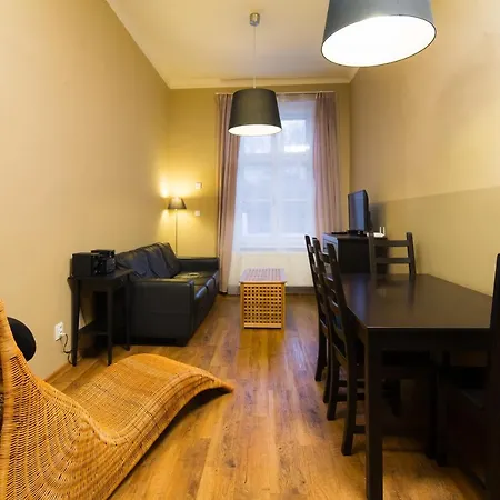 Elen'S Apartments Prague - Free Garage Parking
