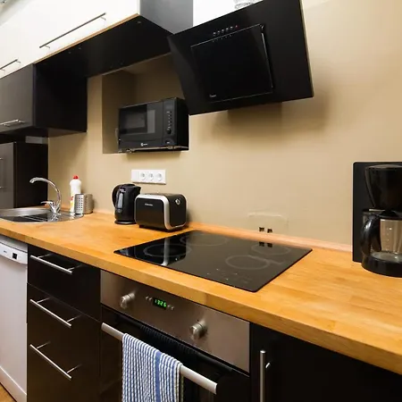 Elen'S Apartments Prague - Free Garage Parking * Prag