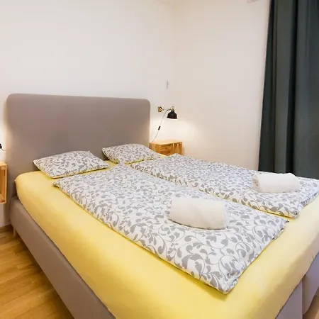 Apartment Elen'S Apartments Prague - Free Garage Parking Prag