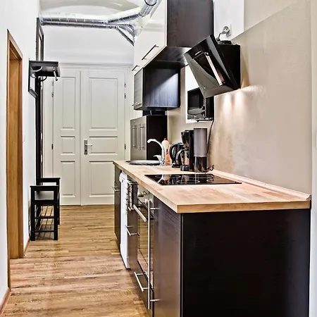 Elen'S Apartments Prague - Free Garage Parking * Prag