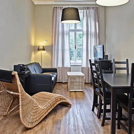 Elen'S Apartments Prague - Free Garage Parking Apartment Prag