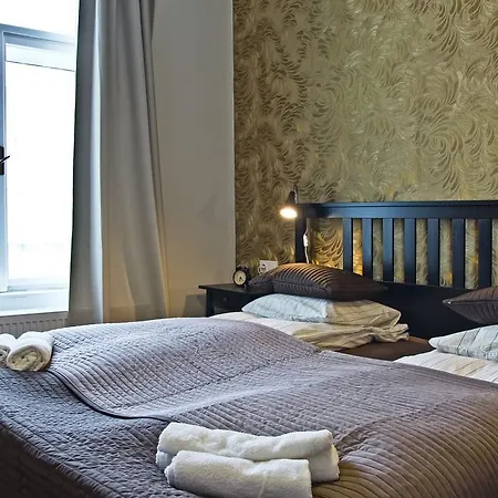 Elen'S Apartments Prague - Free Garage Parking *